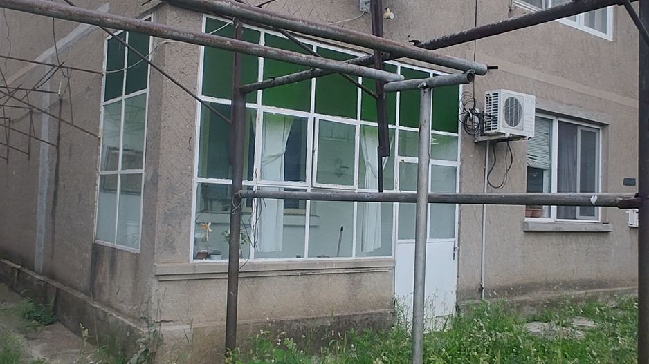 Faleza Nord P + 1 250 mp utili teren 338 mp - Poză 1