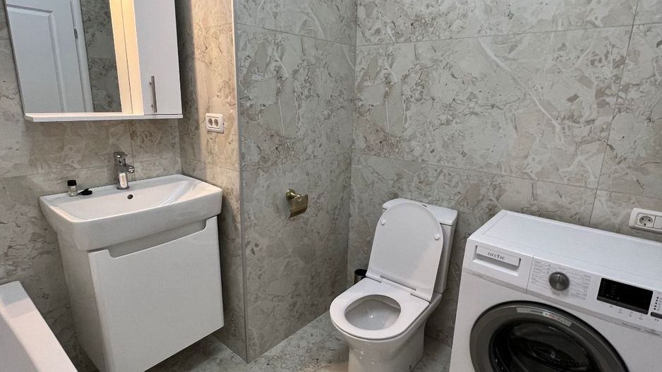 AP. 2 CAMERE PARCUL CAROL, BLOC NOU, CENTRALA TERMICA, LOC PARCARE - Poză 7