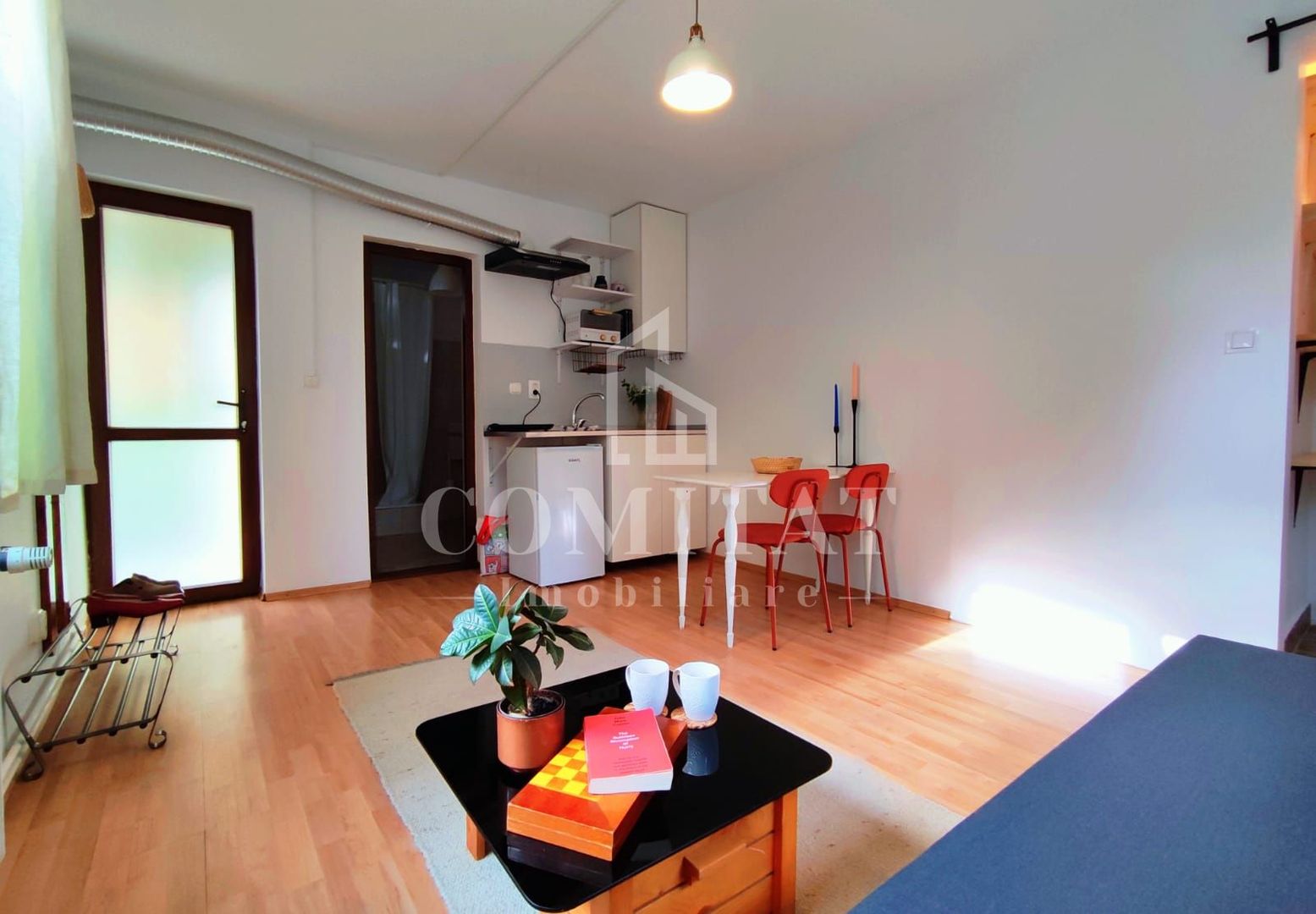 Garsonieră modernă în Piața Cipariu | Renovată | Prima închiriere! - Poză 6
