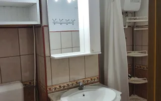 Mic la întreținere, bun la randament: apartament în Orșova - Poză 19