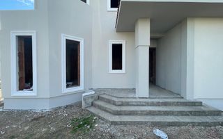 Casă individuală cu 6 camere și teren generos de 735mp |Moșnița Veche| - Poză 11