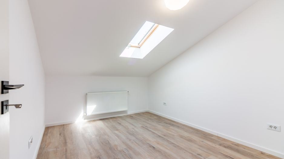 Apartament 3 camere vanzare Chiajna - Poză 2