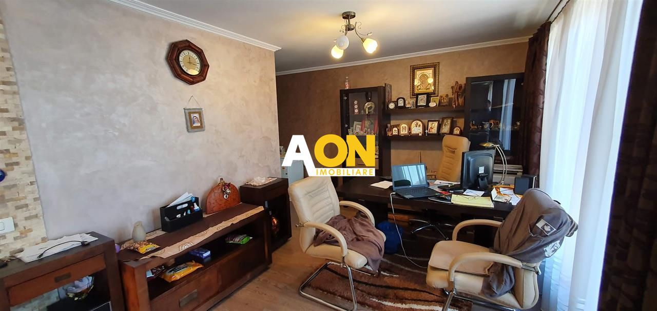 Casa 10 camere, ideala ca pensiune, zona Cetatii Alba Carolina - Poză 28