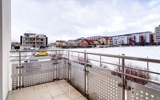 Apartament cochet cu 2 camere in Avantgarden Tractorul - Poză 16