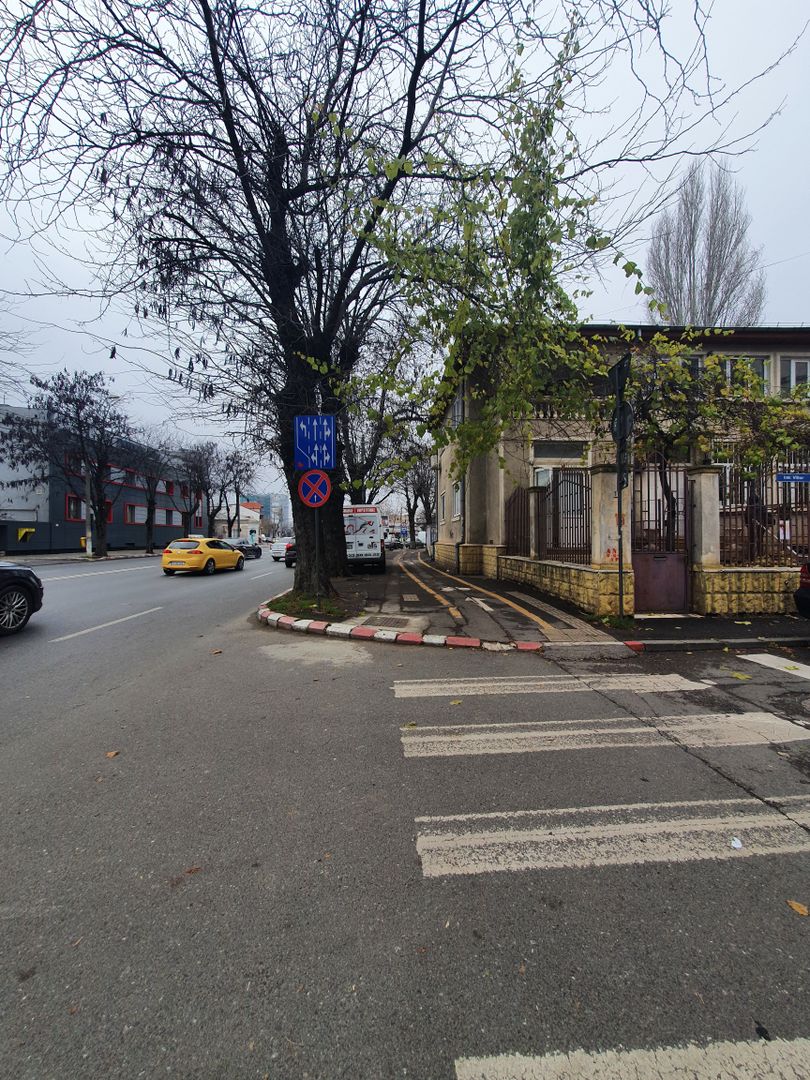 Spatiu comercial 39,22 mp + 18,17 mp pivnita + curte 18 mp - sos. Viilor - Poză 21