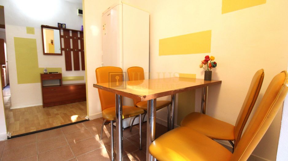 Apartament cu 3 camere, Bucovina-Torontalului - Poză 10