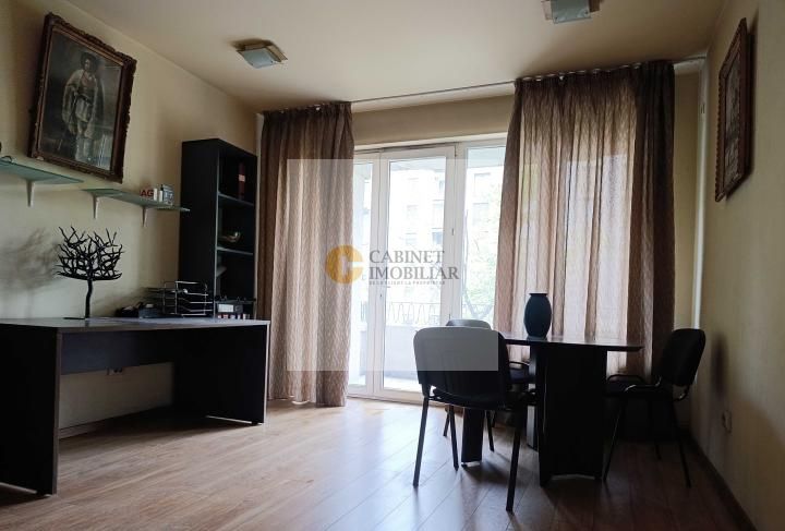 2 camere I Bulevard Gheorghe Magheru I Etaj 2 I Balcon deschis - Poză 1