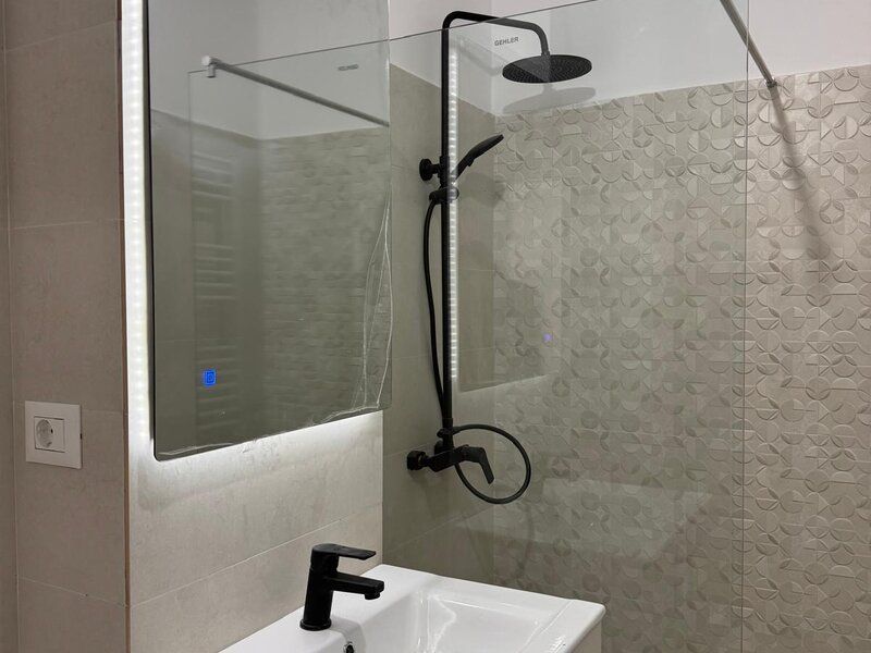 3cam(living cu buc.desch,2bai) langa pasarela metrou Berceni - Poză 5