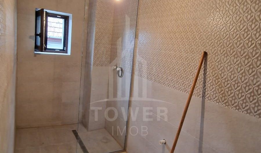 Casa individuala 10 camere Calea Poplacii - Poză 12