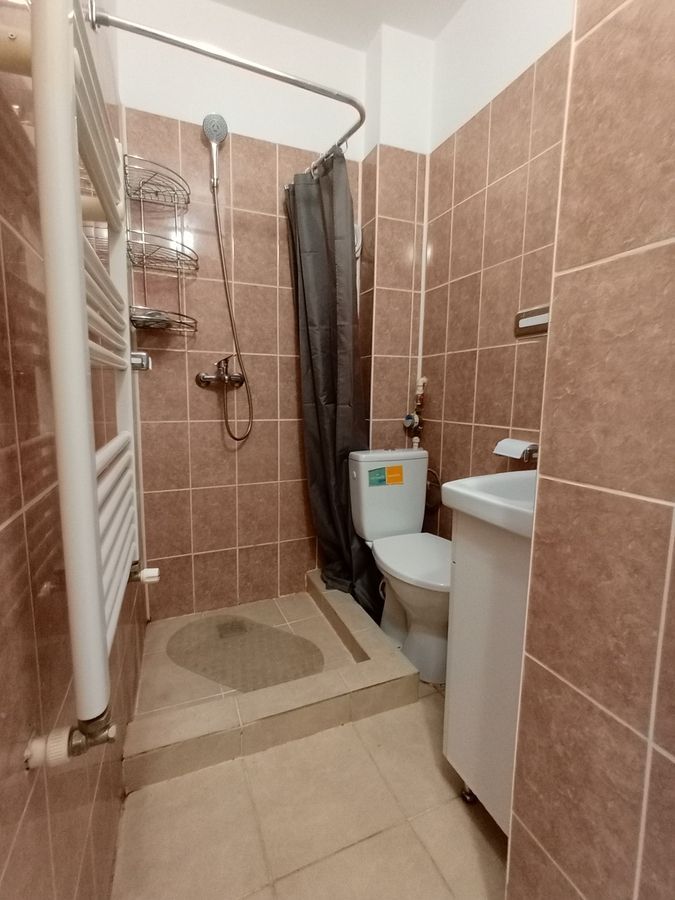 Închiriez garsonieră, Unirii - 13 septembrie, centrală proprie - Poză 5