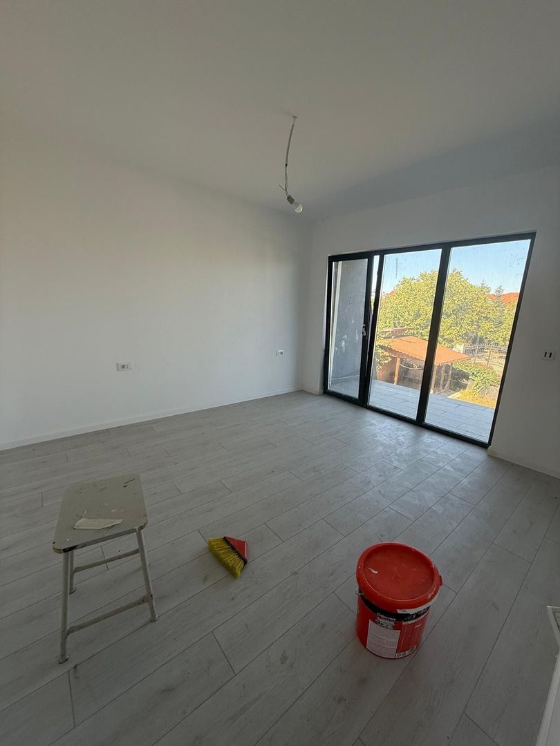 De vanzare – jumatate de duplex modern, parter + etaj | 150 mp utili | - Poză 8
