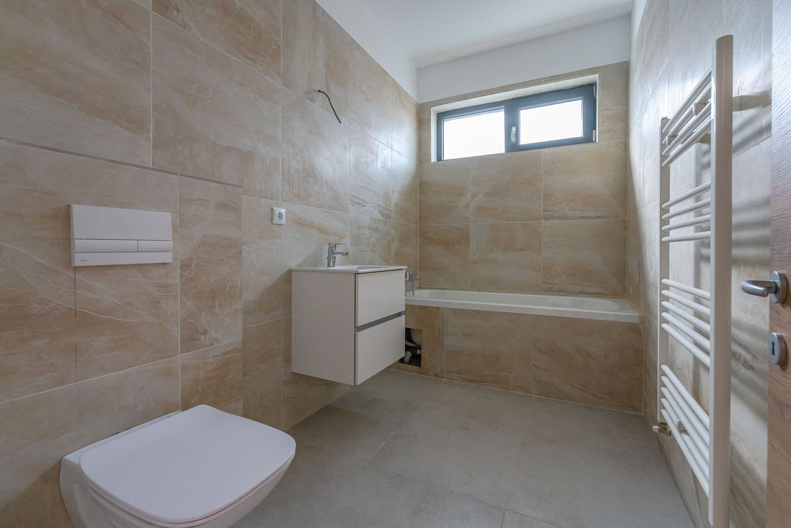 Casa individuala dispusa pe un singur nivel in Izvor, Tarlungeni - Poză 9