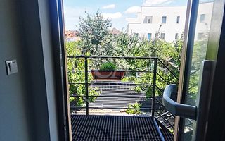 Apartament la casa, de inchiriat cu 2 camere in zona Centrala, Oradea - Poză 9