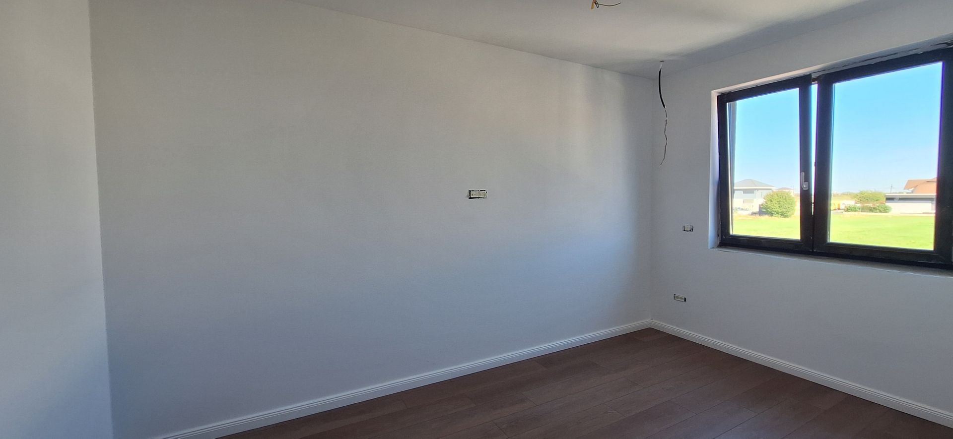 Duplex la cheie cu 5 camere - Poză 9