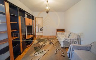 Far - Vânzare apartament cu 3 camere confort 1, situat la etajul 1. - Poză 3