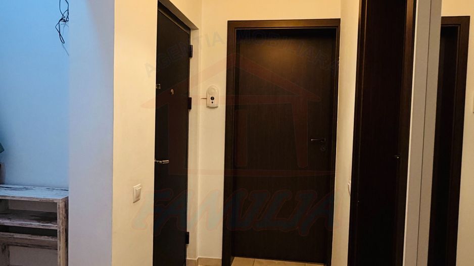 De vânzare apartament cu 3 camere semi. in Galati, Mazepa 1, etaj 1, - Poză 5