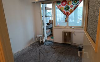 Apartament 3 camere-potential renovare,langa scoala si parc - Poză 4