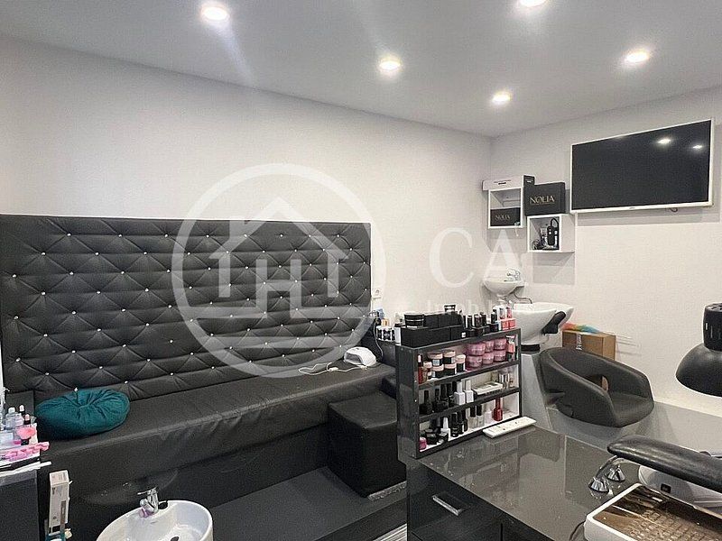 Spatiu comercial cu afacere la cheie de vanzare in Rogerius, Oradea - Poză 10