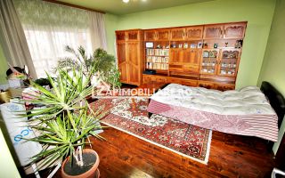 Casa 4 camere+spatiu comercial 420mp.6 bai,720mp teren - Poză 9