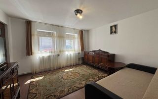 Apartament la casă, ultracentral – 2 camere și pivniță - Poză 2