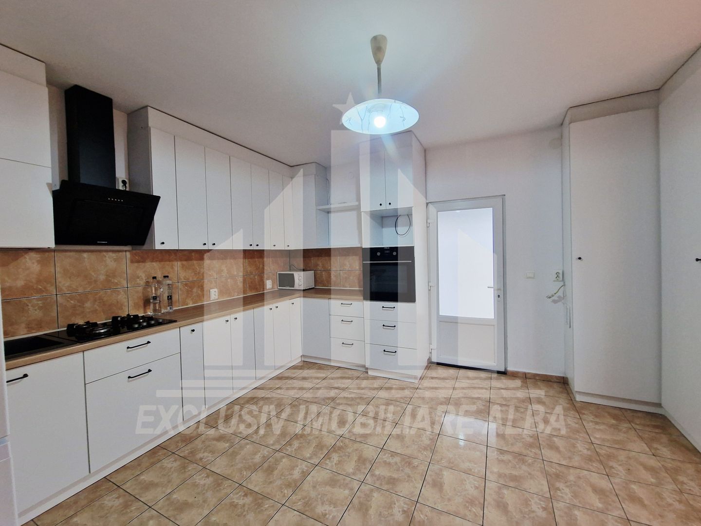 Casa individuala | De inchiriat | 110 mp | Mobilata | Tolstoi - Poză 4