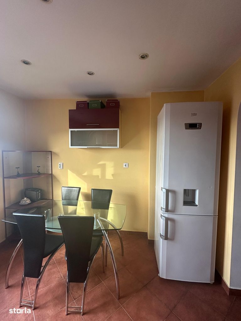 Apartament spațios 2 camere, vedere Delea Nouă – Theodor Speranția - Poză 9