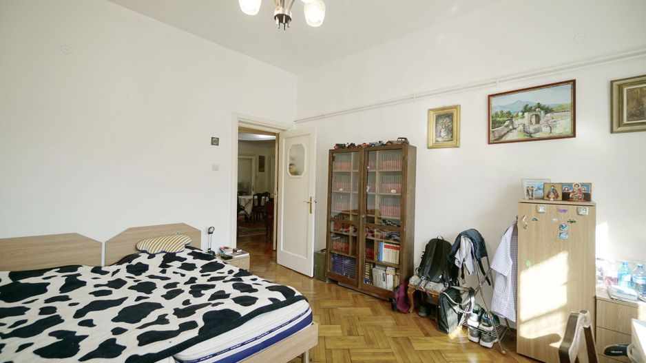 apartament 4 camere in spate la Cocor - Poză 9