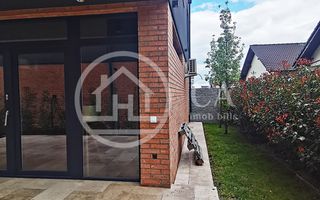 Casă de vânzare stil mediteranean cu 5 camere in Tineretului, Oradea - Poză 3