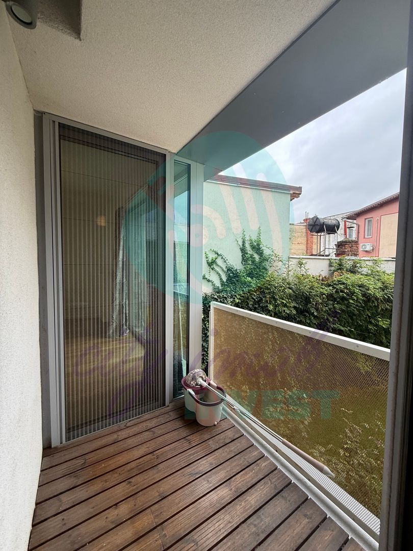 2 camere cu design industrial – un refugiu urban cu vedere spre gradina - Poză 12