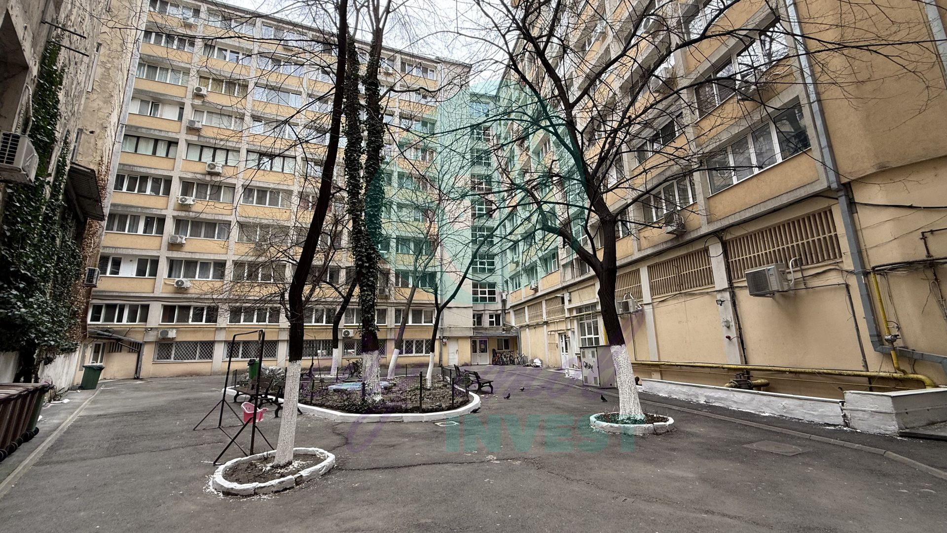 4 camere ultracentral | Universitate – Romană | Ideal locuire sau investiție - Poză 7