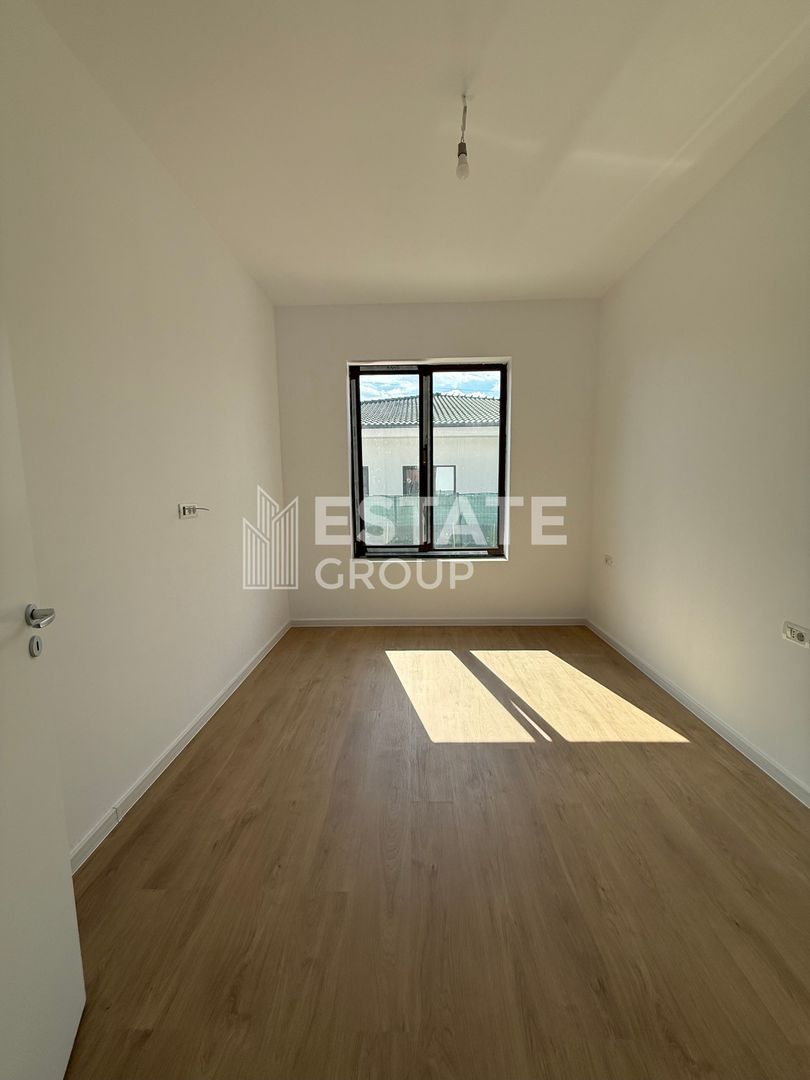 Duplex Mosnita Noua-finisat, curte amenajata - Poză 14