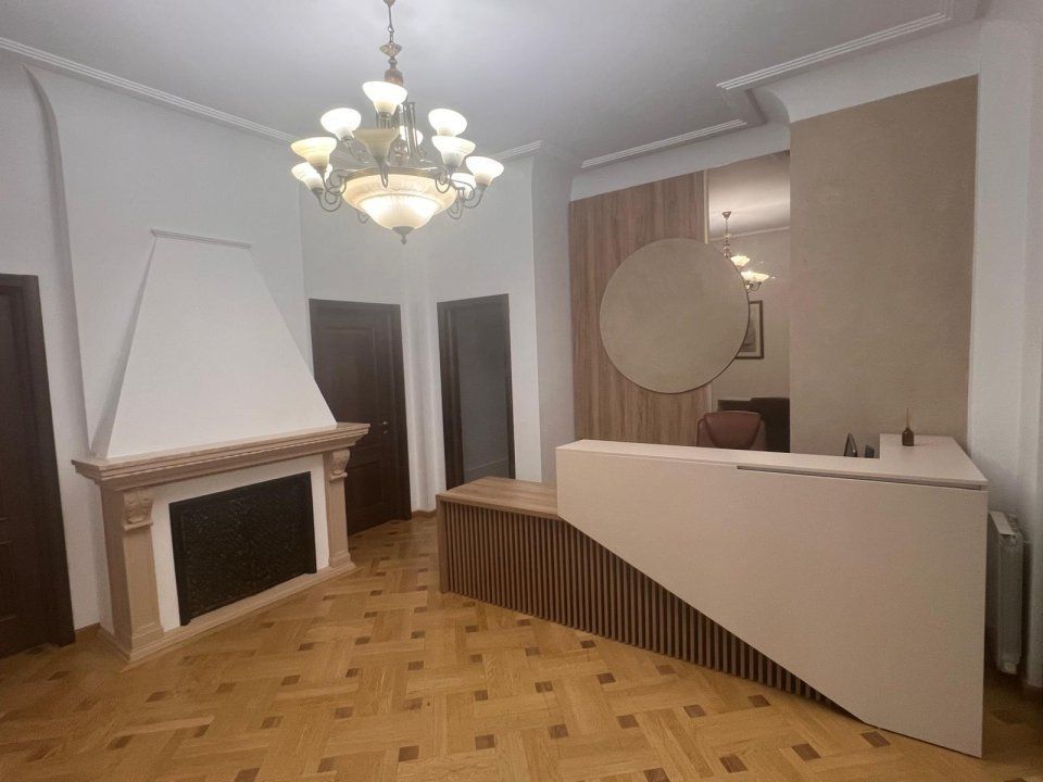 Casă individuală cu 5 camere în zona Capitale/ Paris - Poză 7