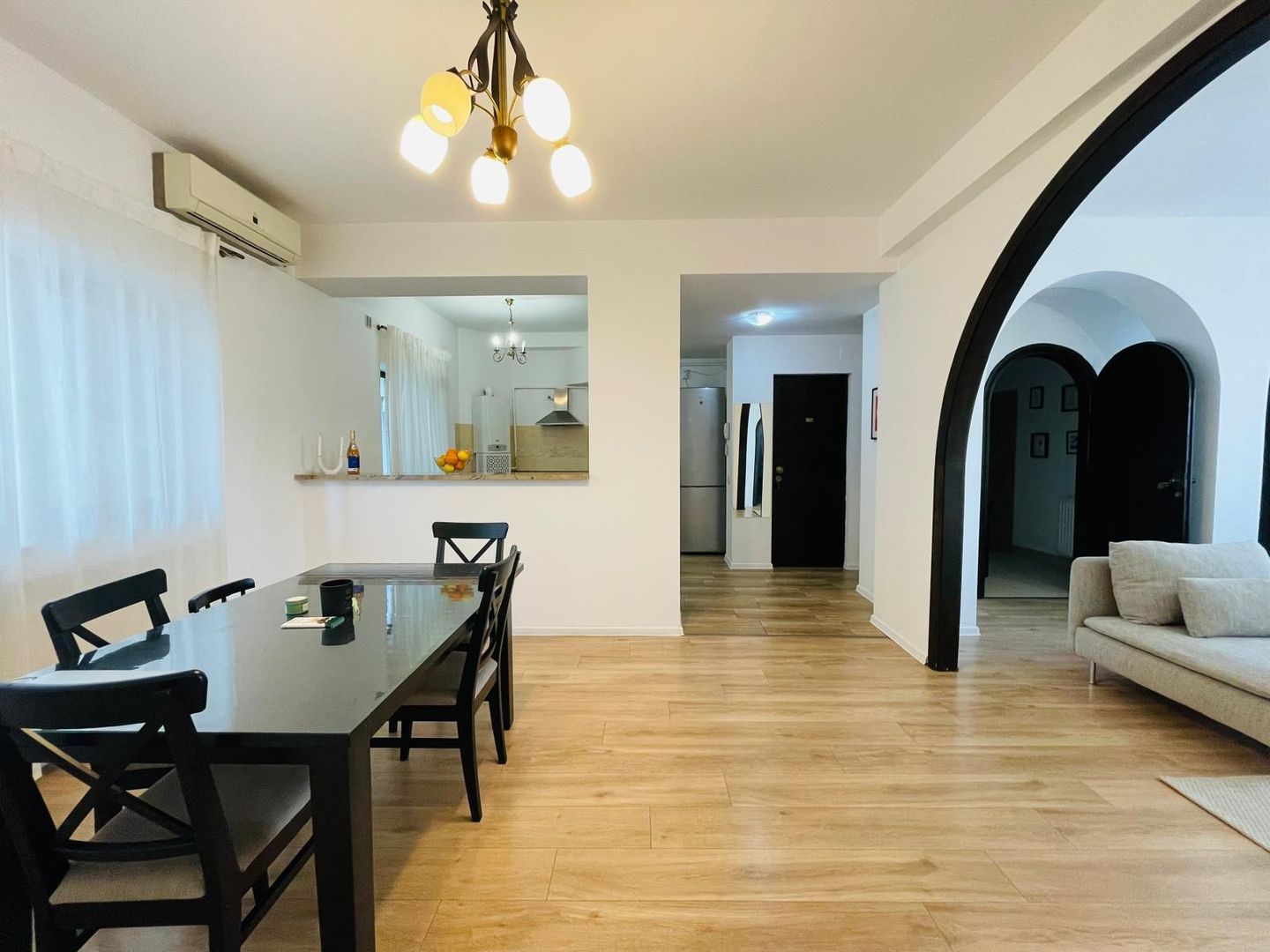 Apartament 3 camere cu terasă de 24 mp, arhitectură interbelică – Maria Rosetti - Poză 3