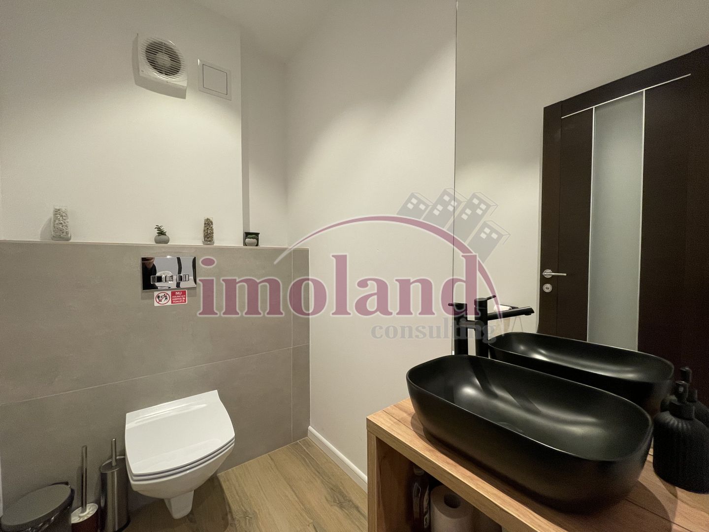 Vanzare apartament 3 cam parter, terasa 43 mp birouri/locuința | pta Victoriei - Poză 7