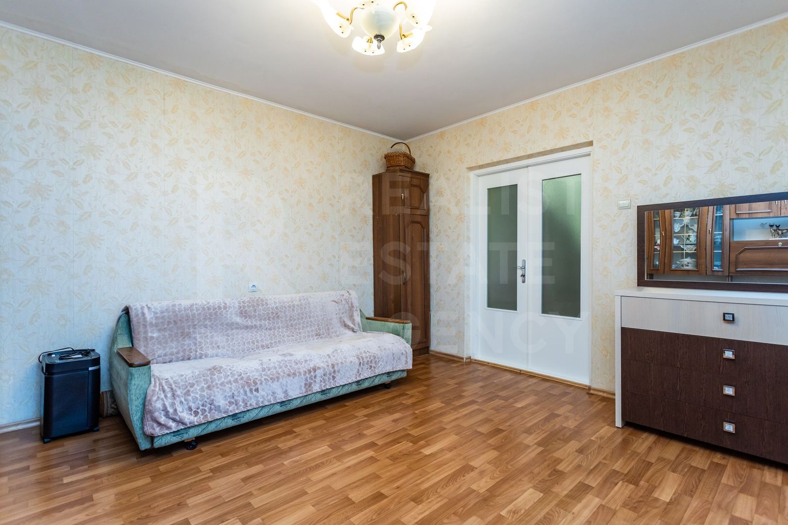 Vânzare, apartament, 4 camere, str. Nicolae Milescu Spătarul, Ciocana - Poză 4
