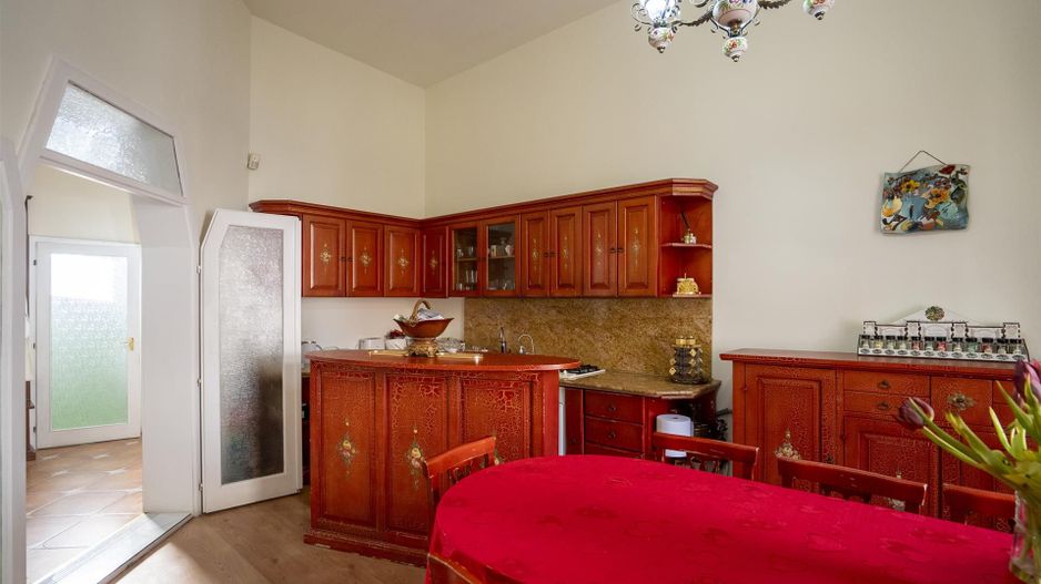 ULTRACENTRAL Apartament 3 camere cu 2 locuri de parcare - Poză 8