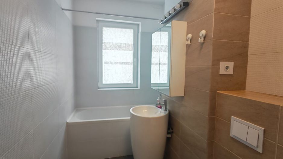 Apartament + boxa bloc nou Parcul Carol - Poză 9