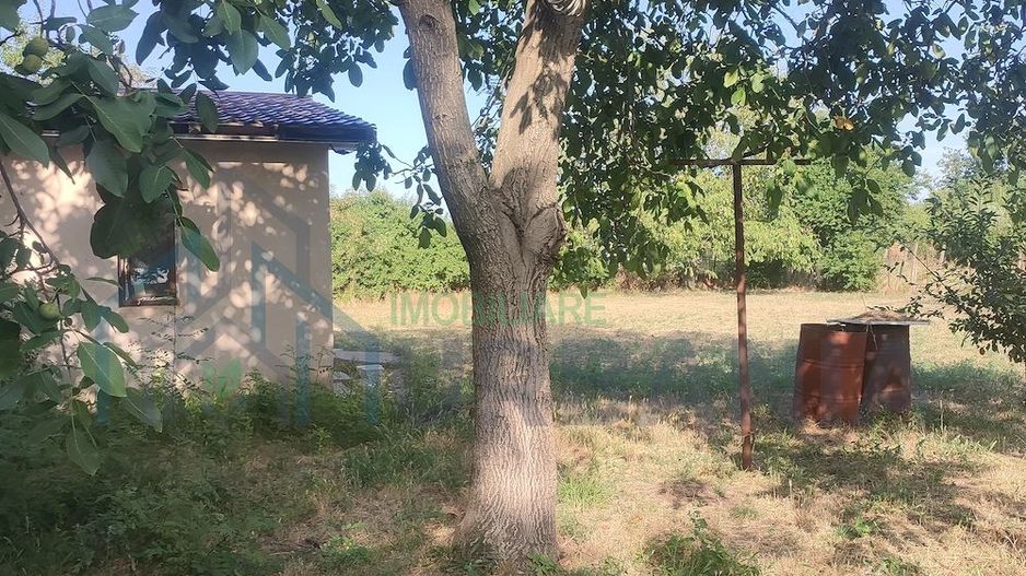Teren intravilan 905 mp cu cabană de vară inclusă, Popricani, la 15 minute de Iași - Poză 9