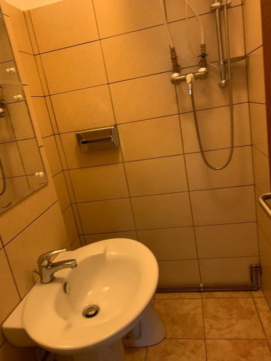 Inchiriere spatiu pentru Salon - Frizerie, Craiovei - Poză 5