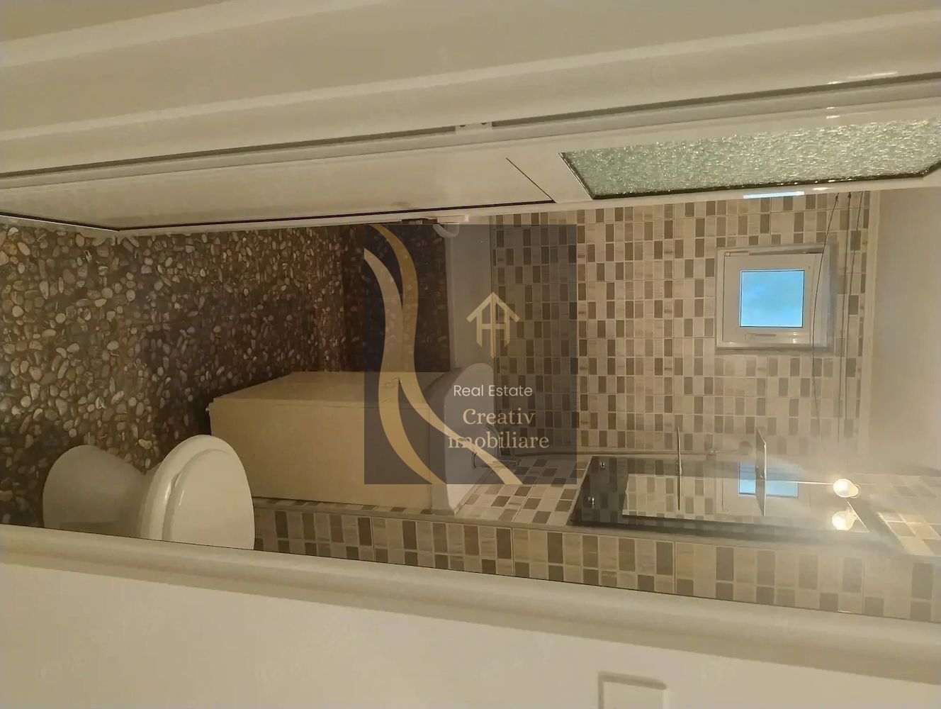 Garsoniera 30 mp  finisaje lux  mobilata  77.000 EUR (direct proprietar)  bloc 2003 - Poză 8