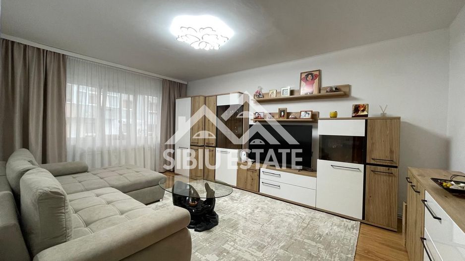 Apartament decomandat cu 3 camere 65mp utili, Turnisor - Poză 1