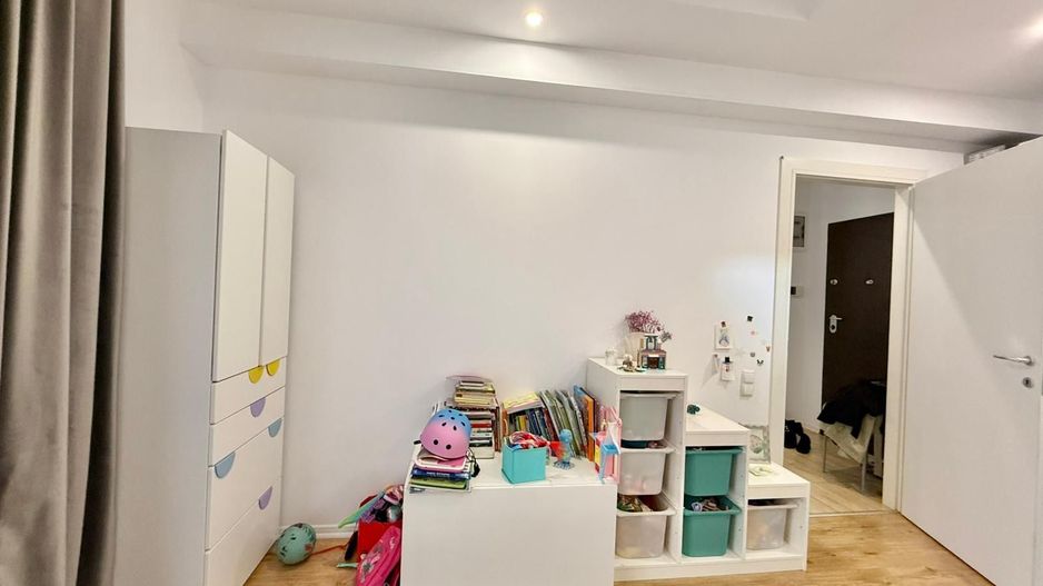 COSMOPOLIS - Apartament cu 3 camere, mobilat si utilat. - Poză 8