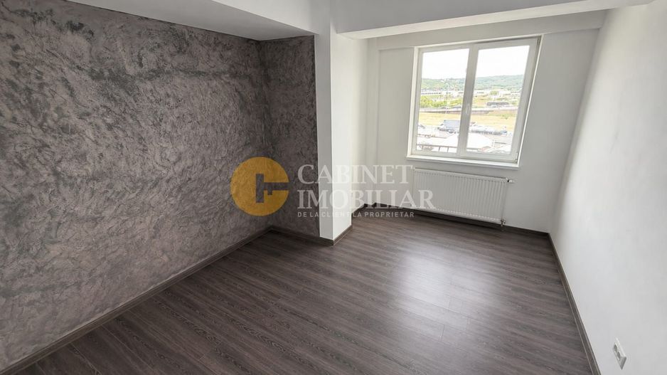 3 CAMERE DECOMANDAT--ETAJ 1-- ROND MALL MOLDOVA - Poză 4