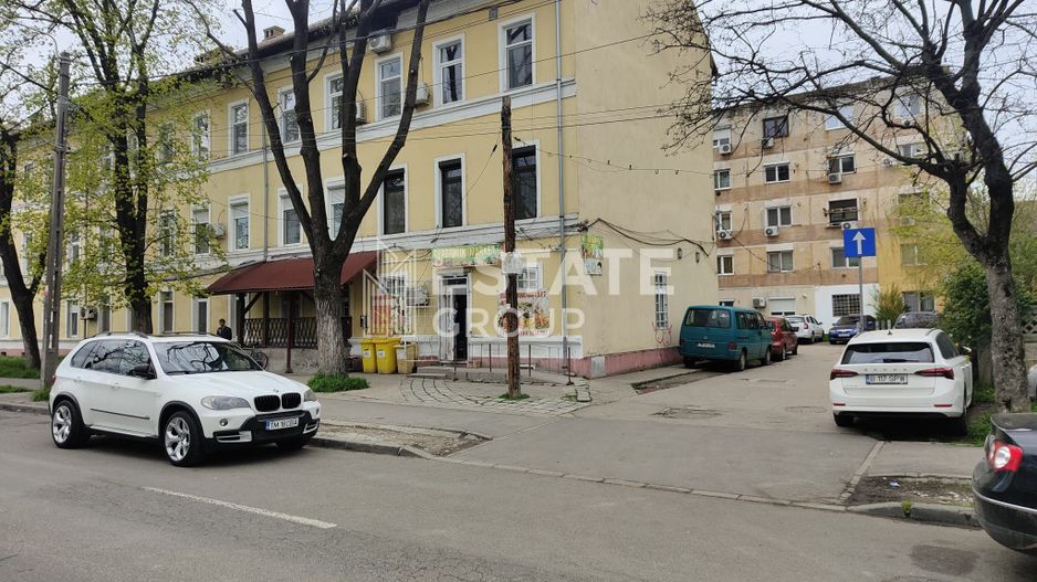 Garsoniera decomandata cu bucatarie si baie - Poză 8