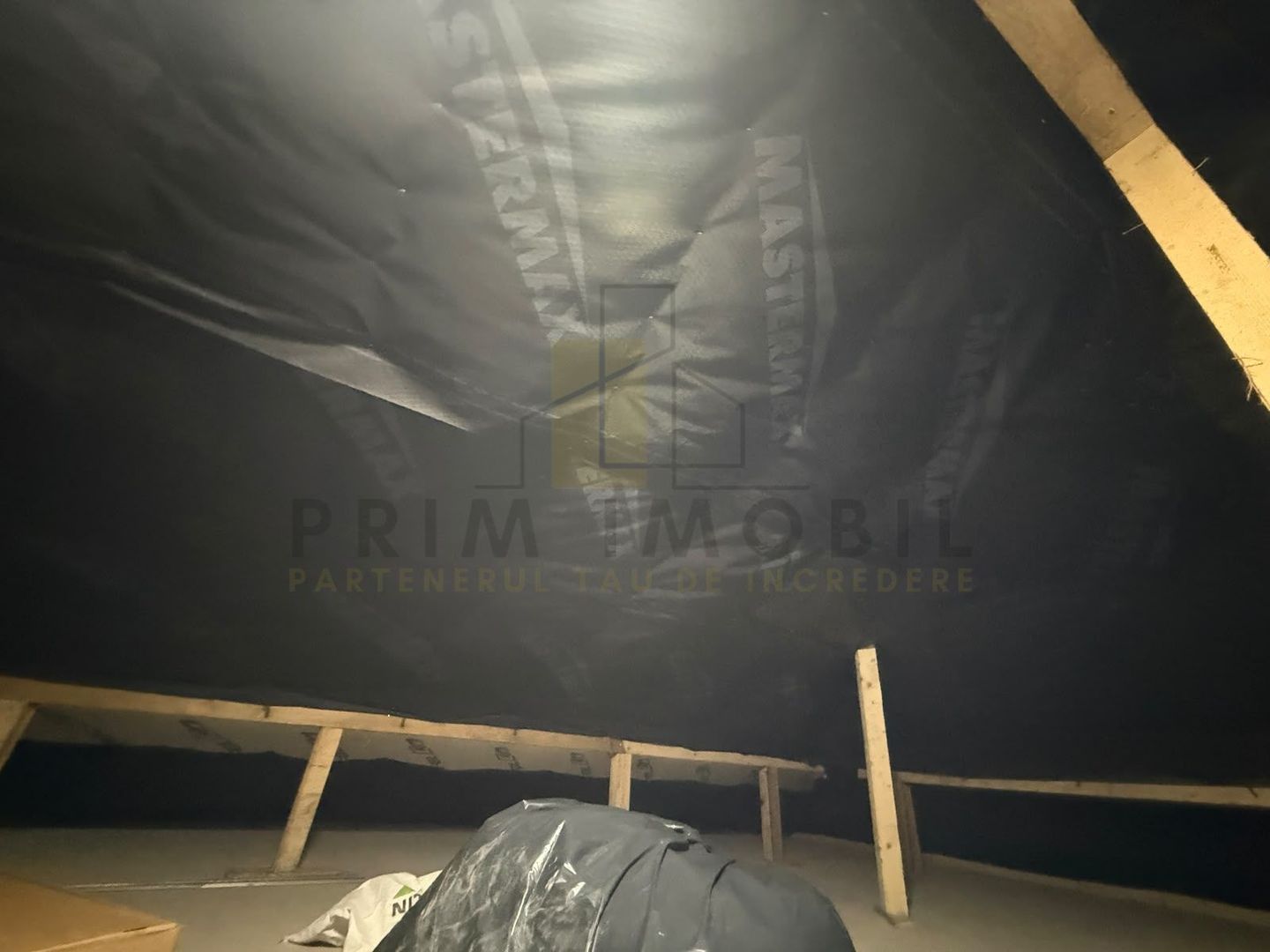 Casa 4 camere, 102 mp, teren 500 mp, fotovoltaice, Holboca - Poză 15