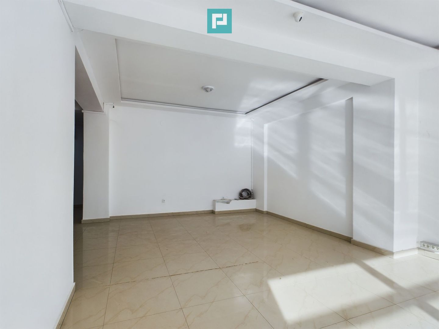 Spatiu comercial 70 mp - Poză 1