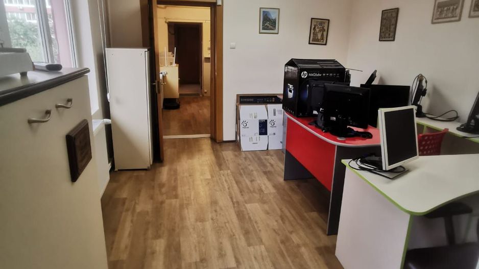 CLADIRE DE BIROURI I FRONT STRADAL I ULTRACENTRAL - Poză 8