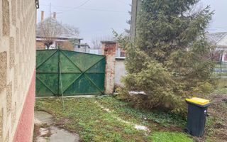 Casă din cărămidă | Teren 2000 mp|Anexe tradiționale | Bojt - Poză 12