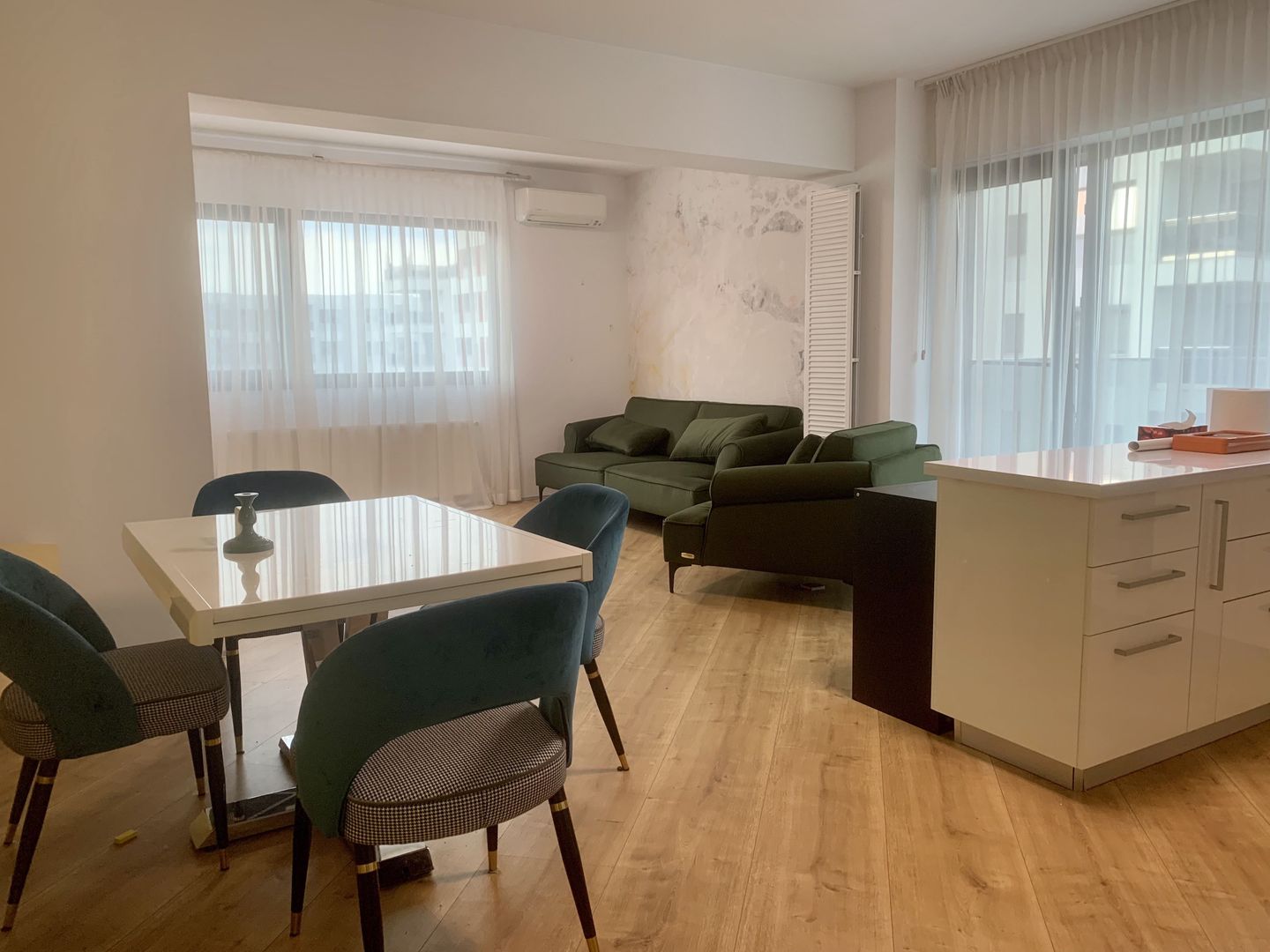 Apartament 3 Camere | INCHIRIERE | 4 City North | 2 locuri de parcare - Poză 2