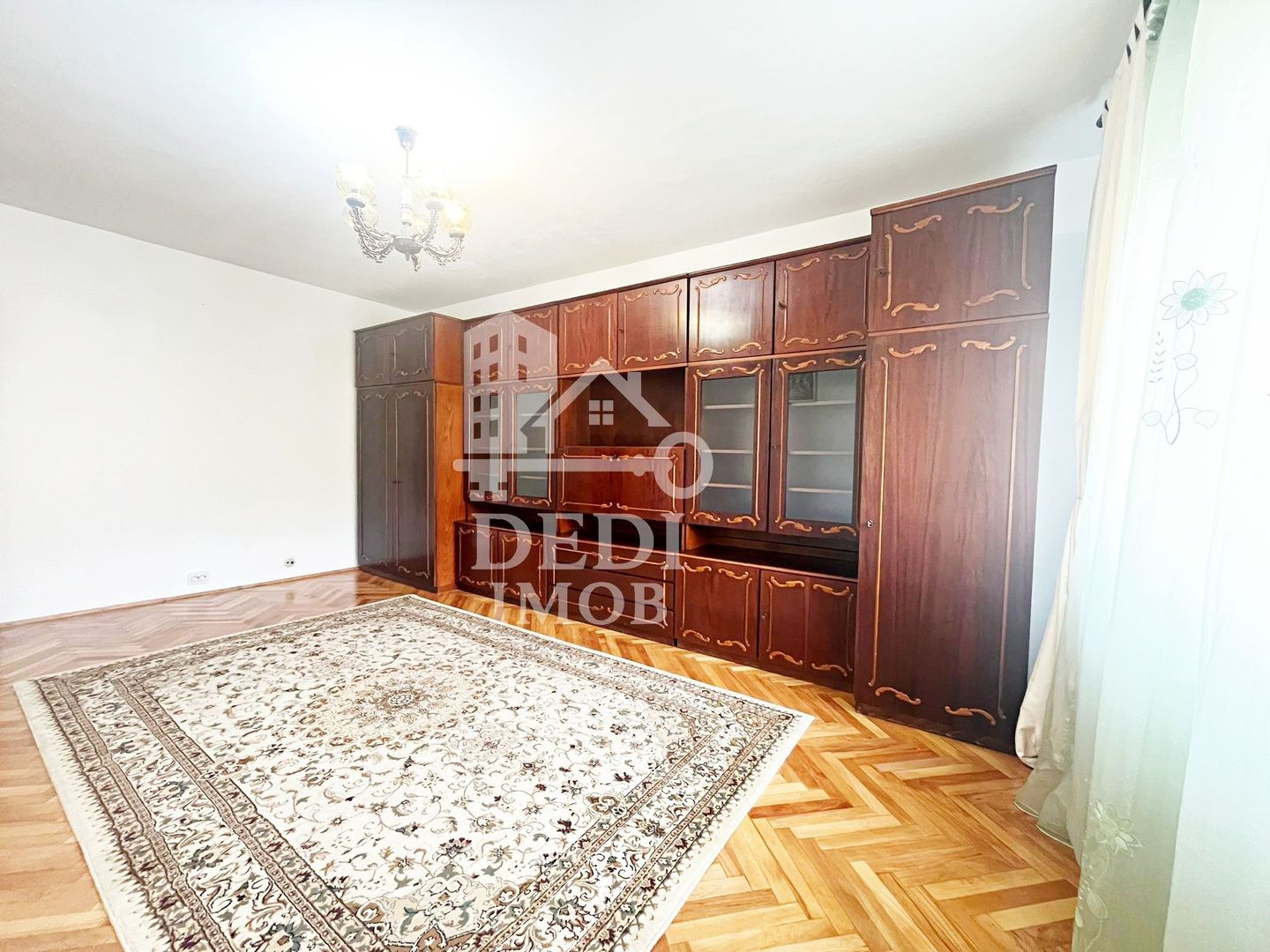 Apartament cu 2 camere de inchiriat zona Decebal, Oradea - Poză 4